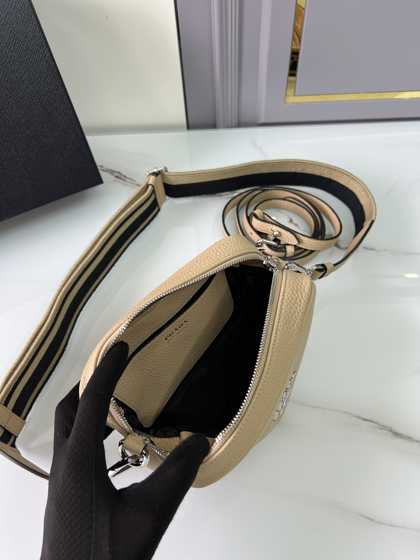 handbags prada 1BH192 19*12*6 - vstockx
