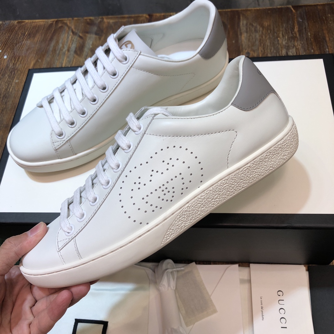 Gucci Ace Perforated Interlocking G (W) - vstockx