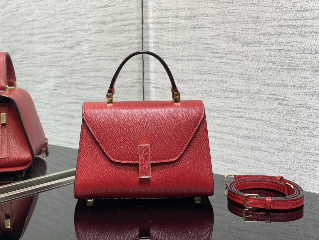 Handbag VALEXTRA size '**' - vstockx