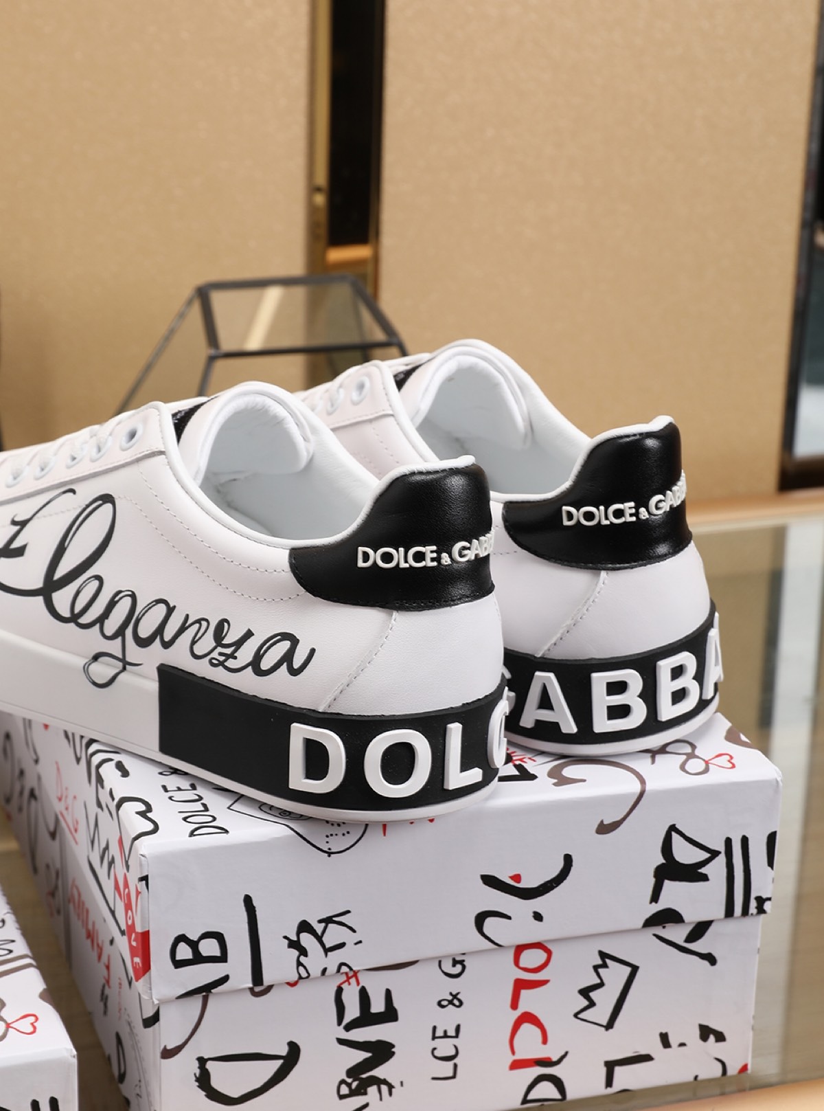 Dolce & Gabbana Low Tops Sneakers 71 - vstockx