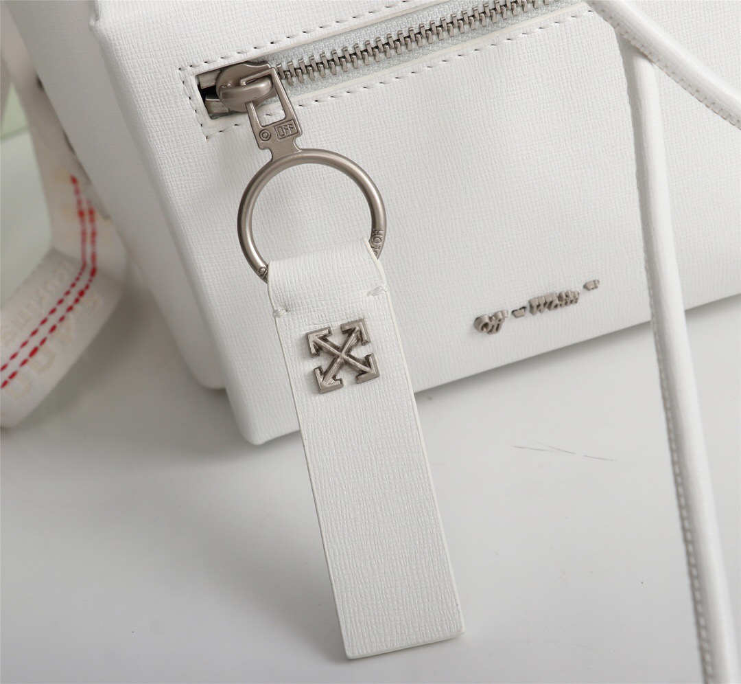 handbags OFF-White 501  5332870  size:19*24*13cm - vstockx