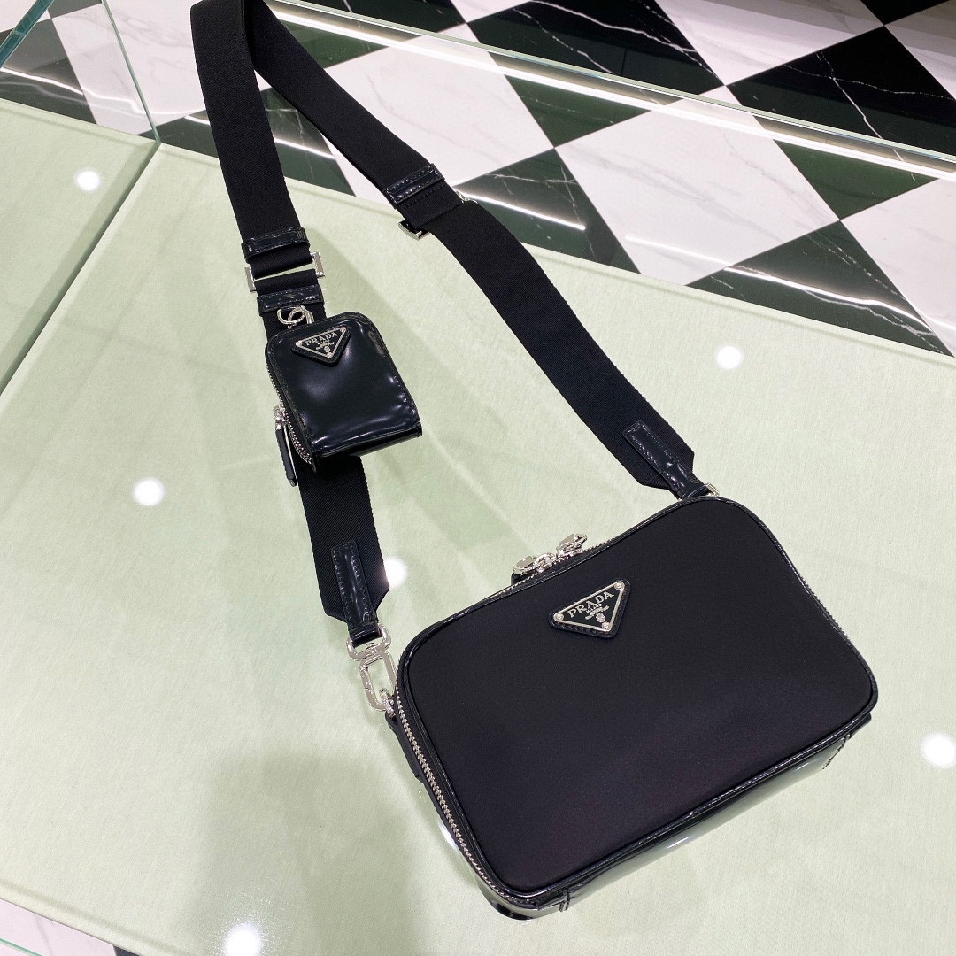 handbags prada 2VH070 19*12.5*5.5 - vstockx