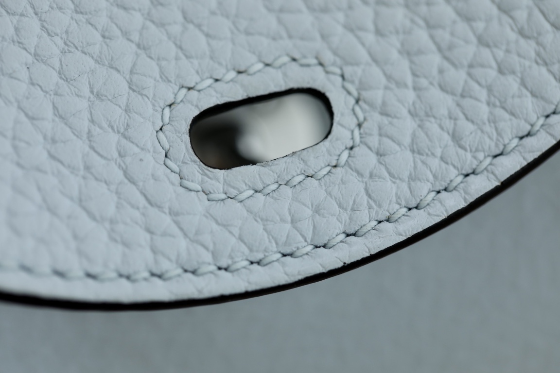 Handbags Hermes Lindy mini tc - vstockx