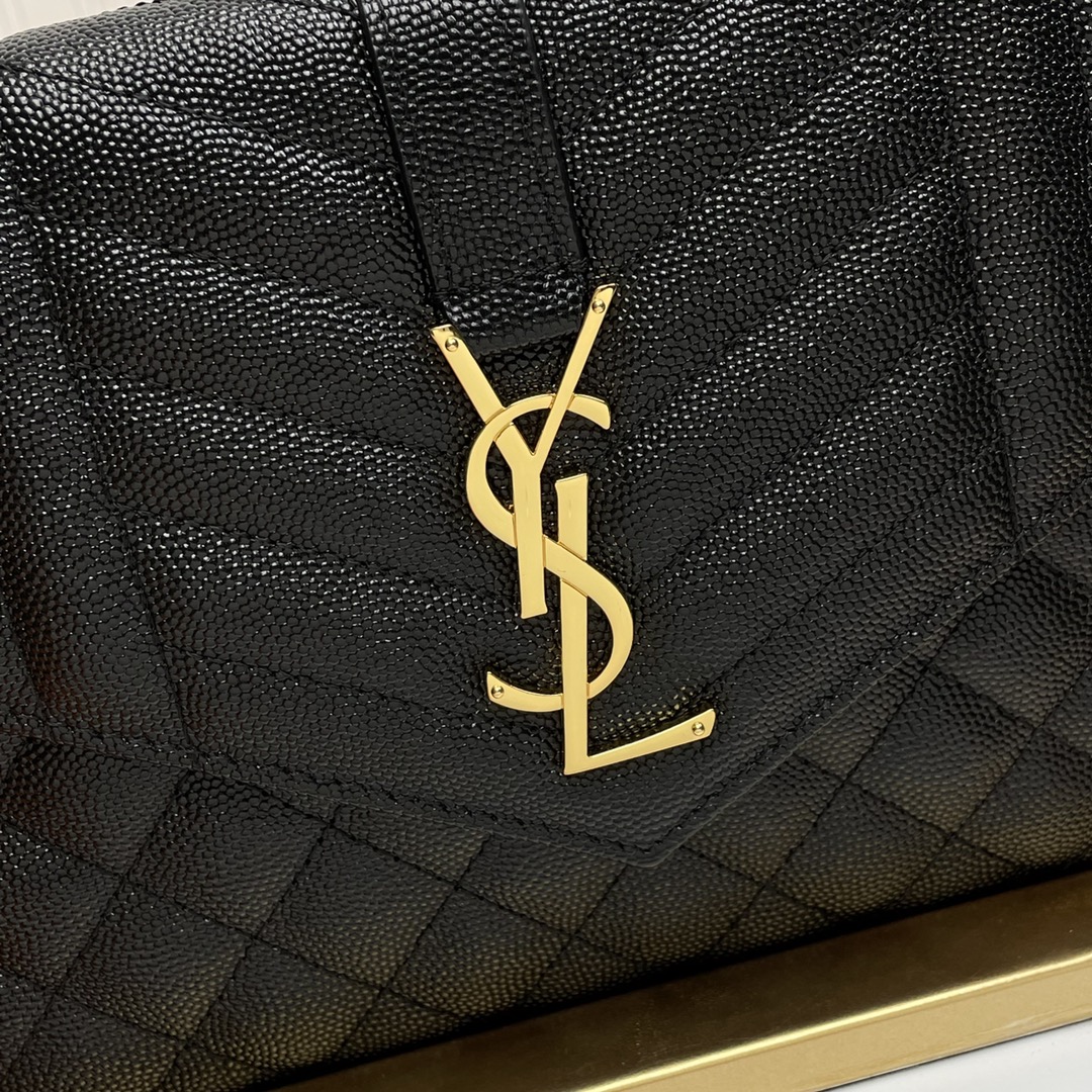 Handbags SAINT LAURENT 617662 size 21x16x3 cm - vstockx