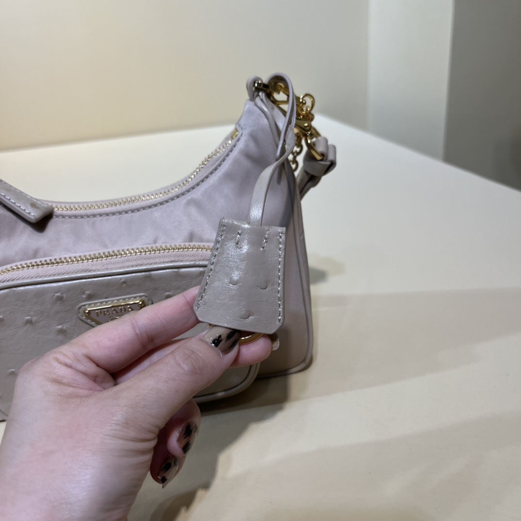 Handbags Prada 1BC198 size:22×19.5×6 cm - vstockx