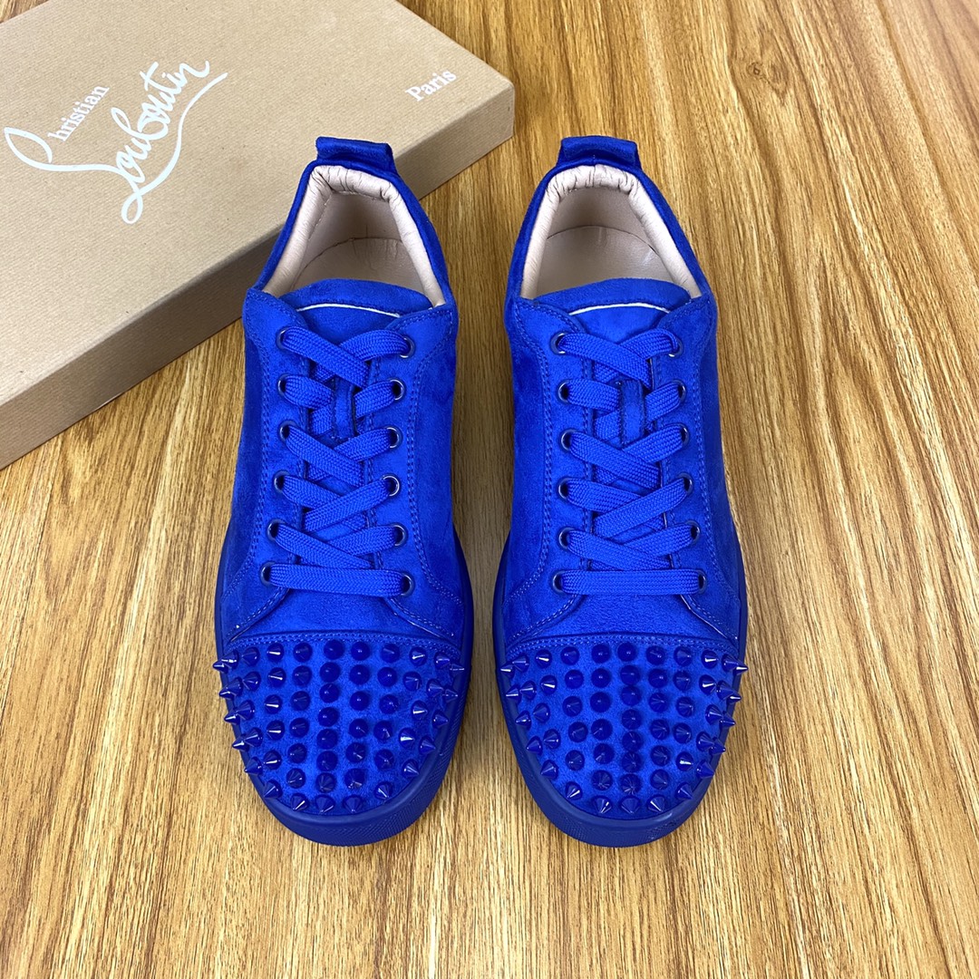 Christian Louboutin Louis Junior Spikes Orlato Flat Sneakers 9 - vstockx