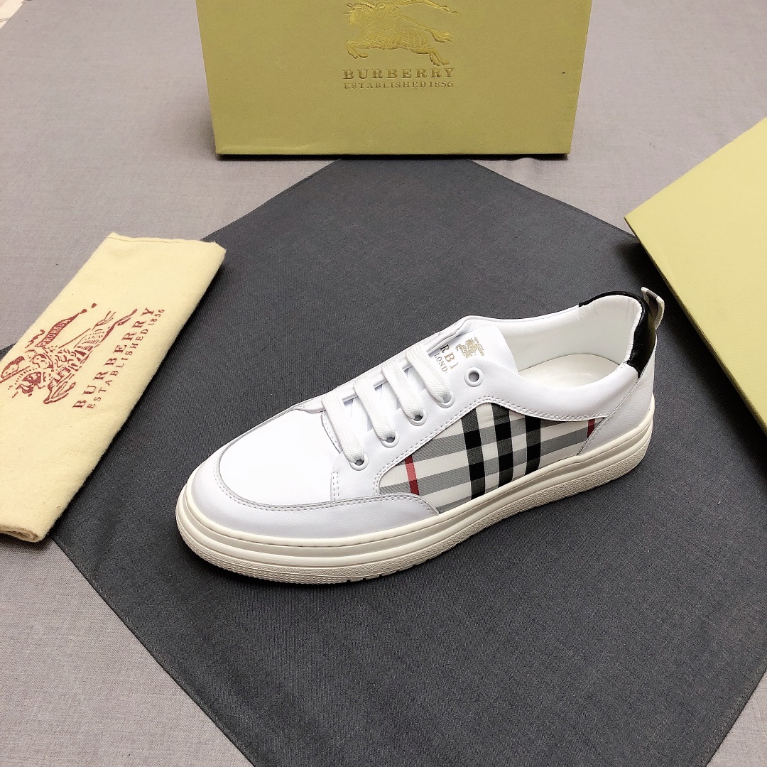 Burberry Perforated Check Sneaker 43 - vstockx