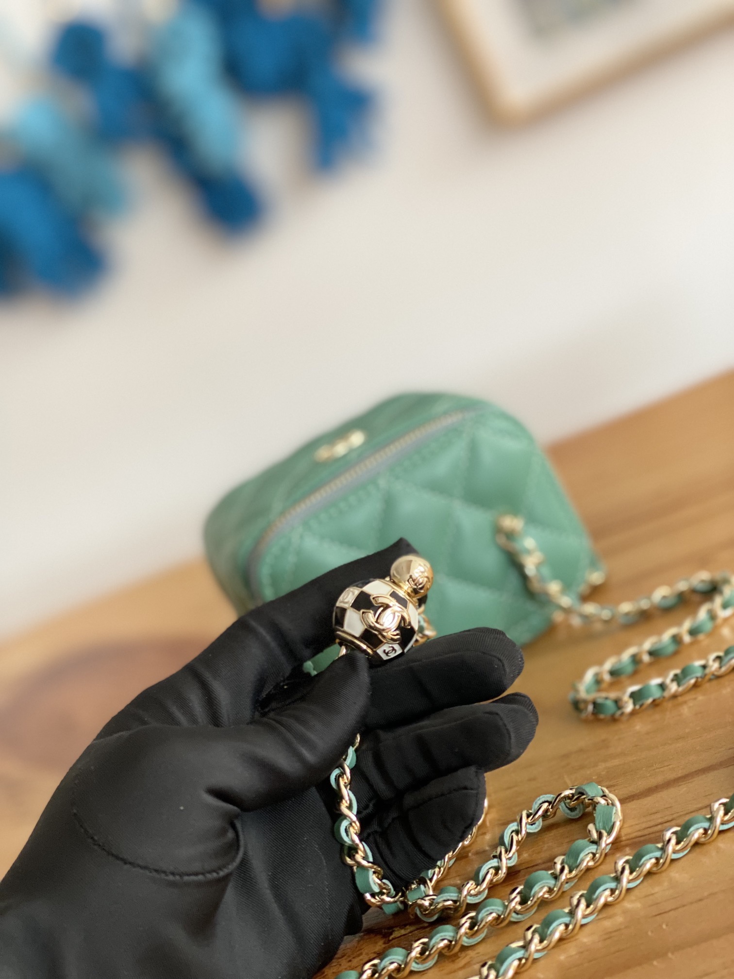 Handbag Chanel 81241 size 10.5 8.5 7 cm - vstockx