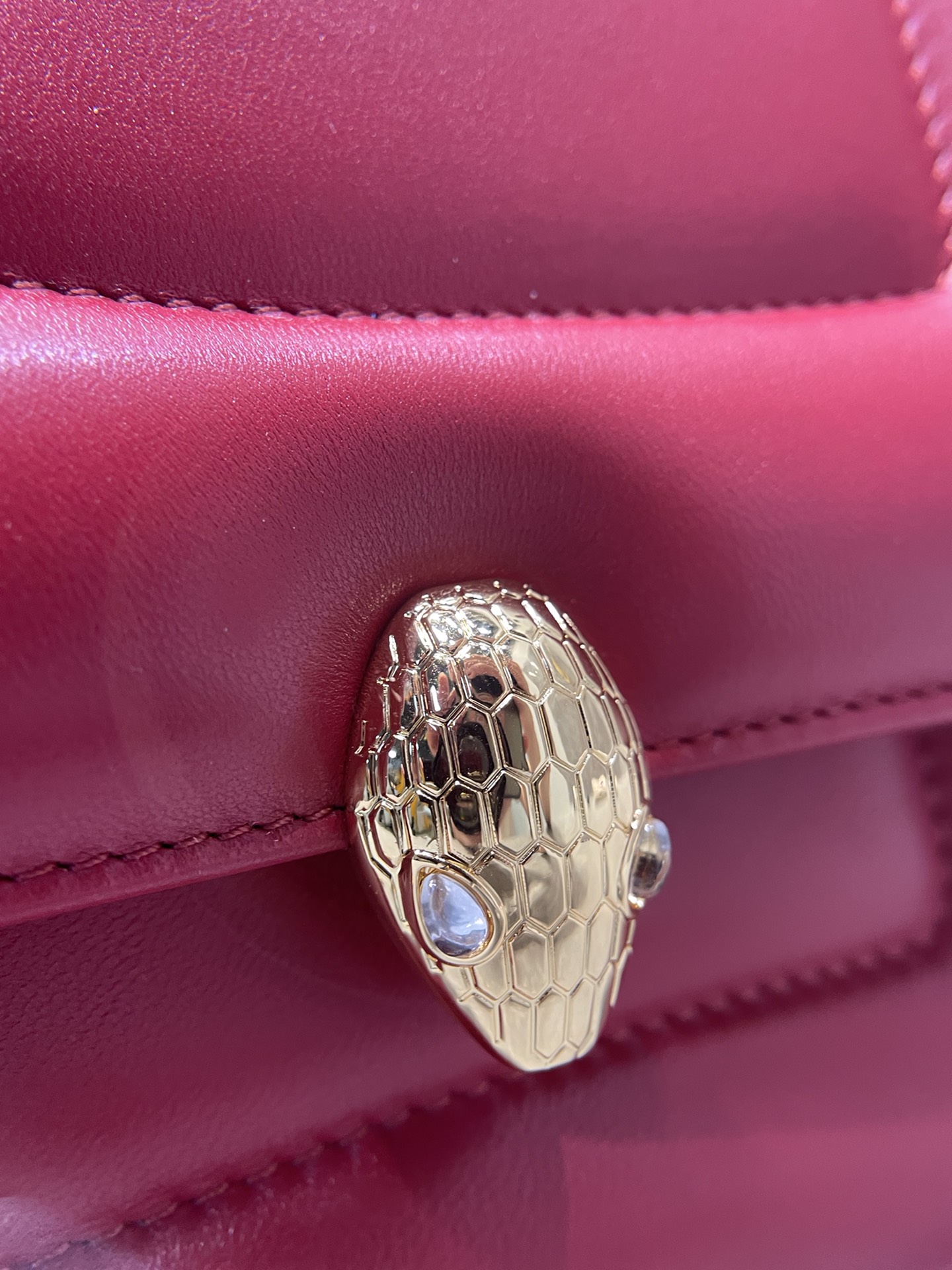 Handbags Bvlgari 291071 size:19.2*15*6 cm - vstockx