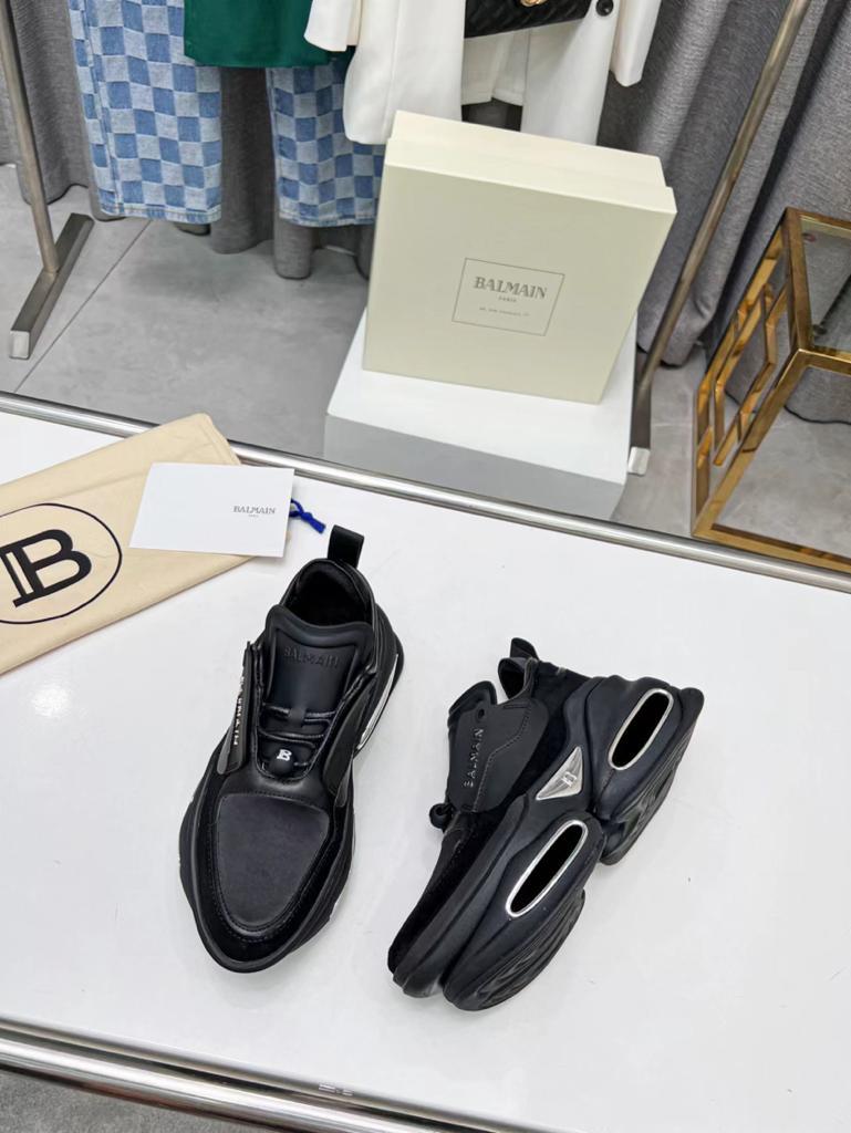 Balmain B-Bold Low-Top Black Suede - vstockx