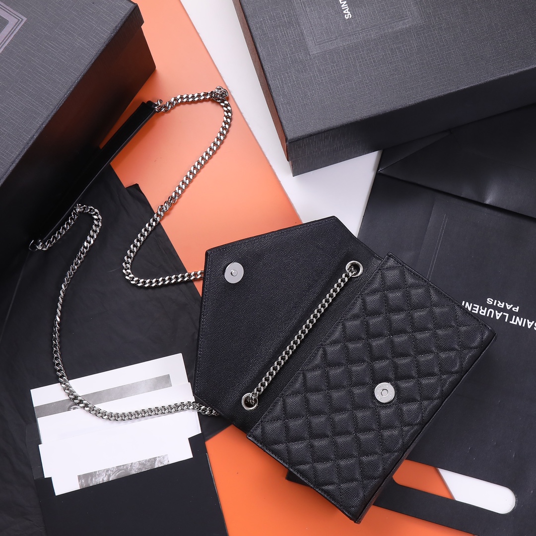 Handbags SAINT LAURENT 526286 size 21x13x6 cm - vstockx