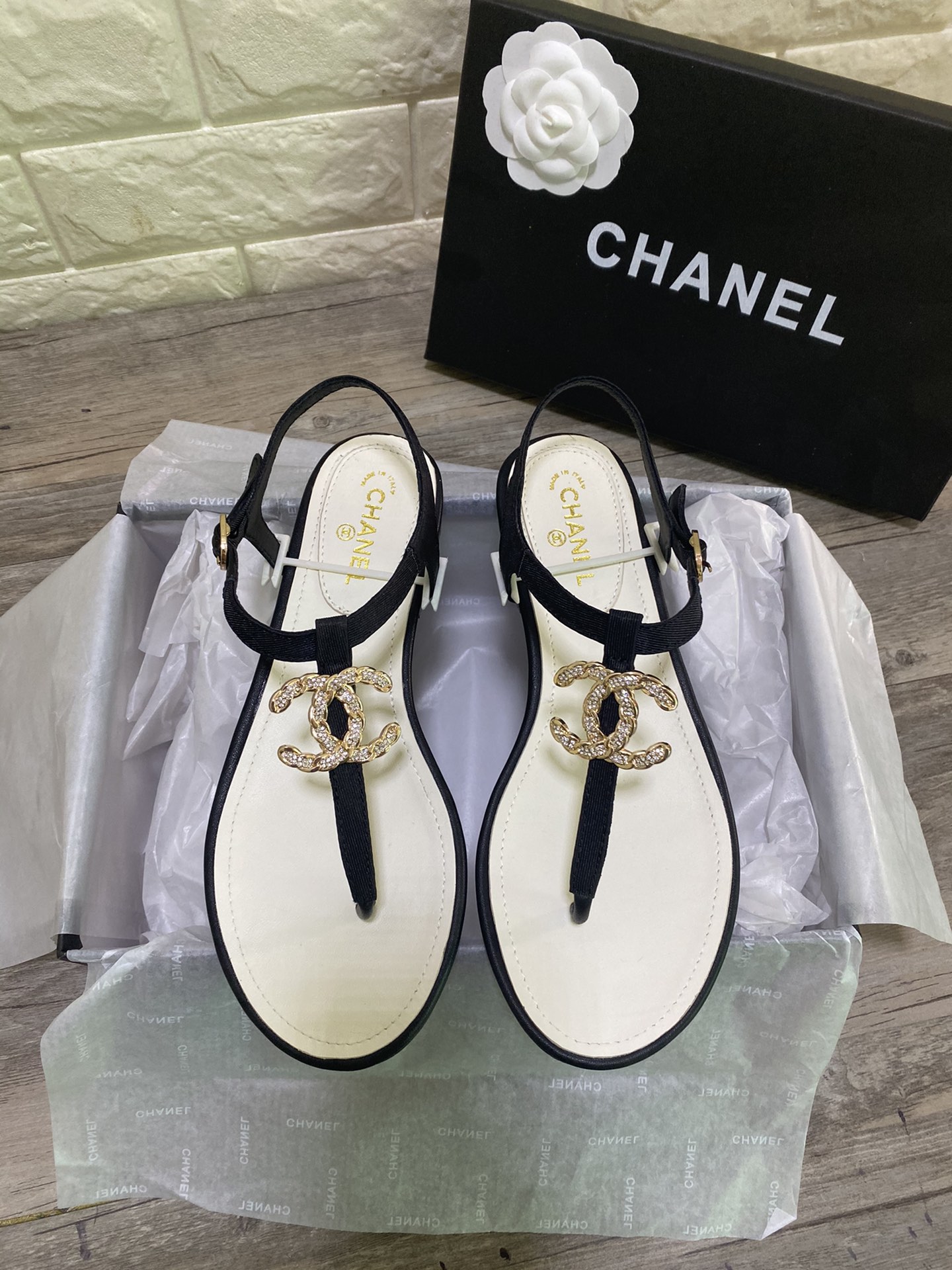 Chanel Slides 45 - vstockx