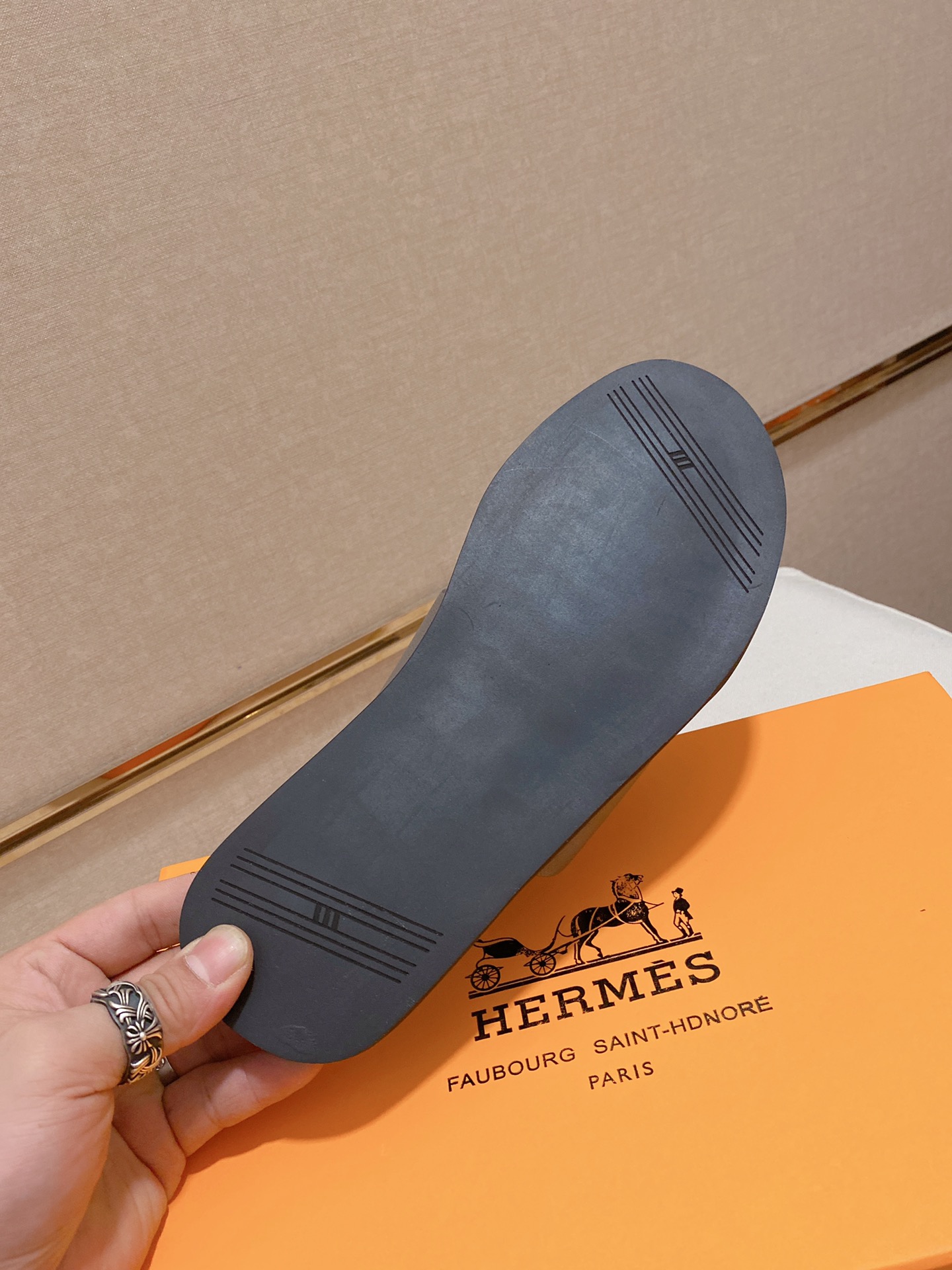 Hermes Sandals 13 - vstockx