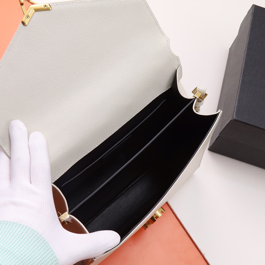 Handbags SAINT LAURENT 578000 size 24.5  20  11.5 cm - vstockx