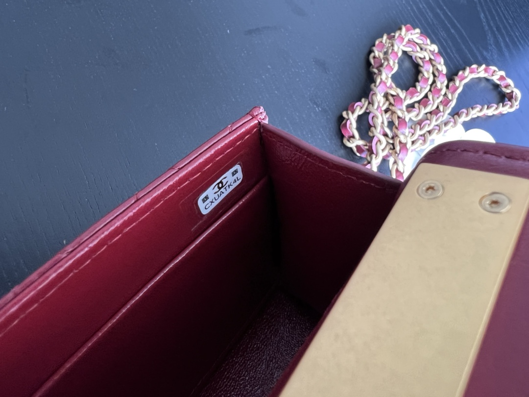 Handbag Chanel AP2946 size 8.5cmx11cmx4 cm - vstockx