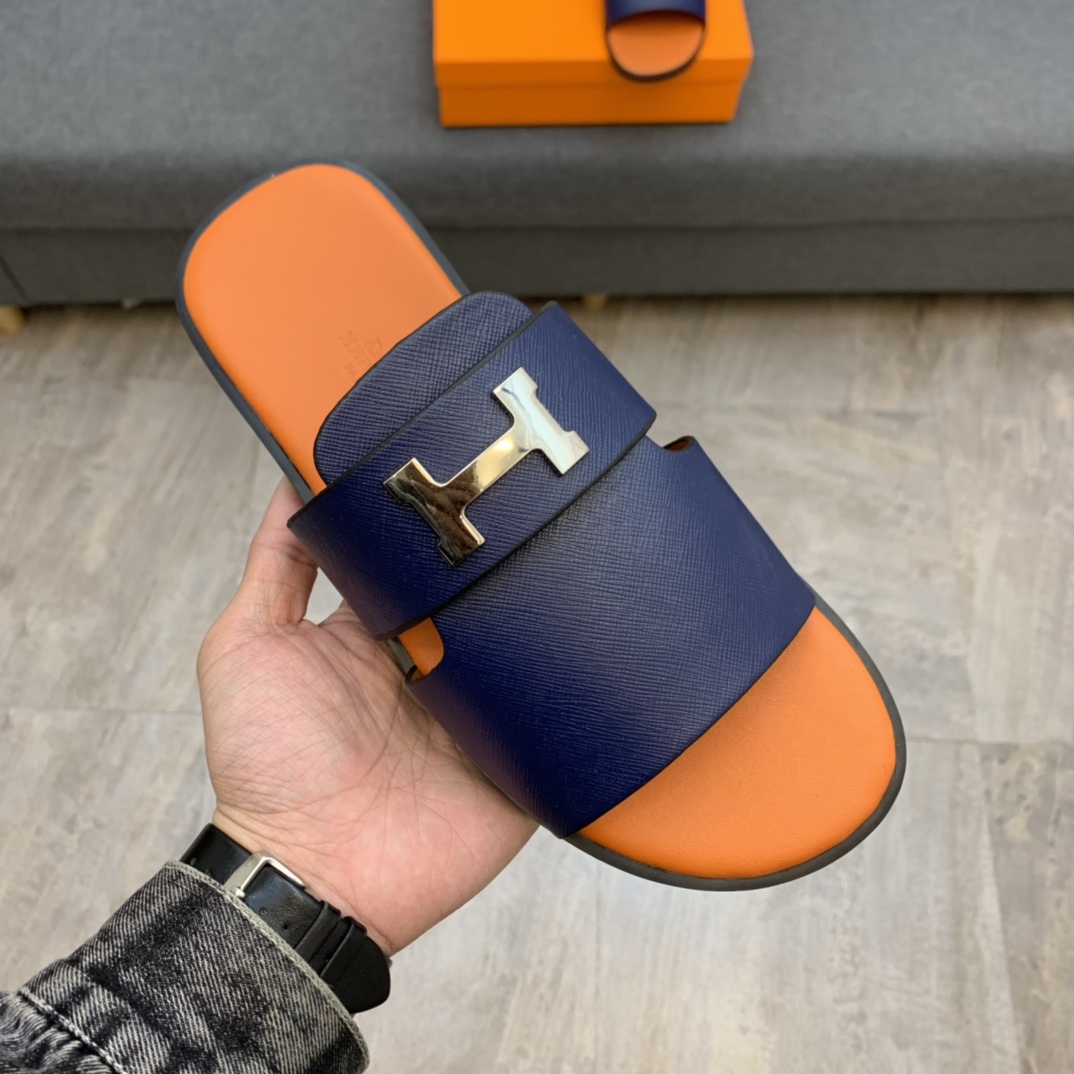 Hermes Sandals 33 - vstockx
