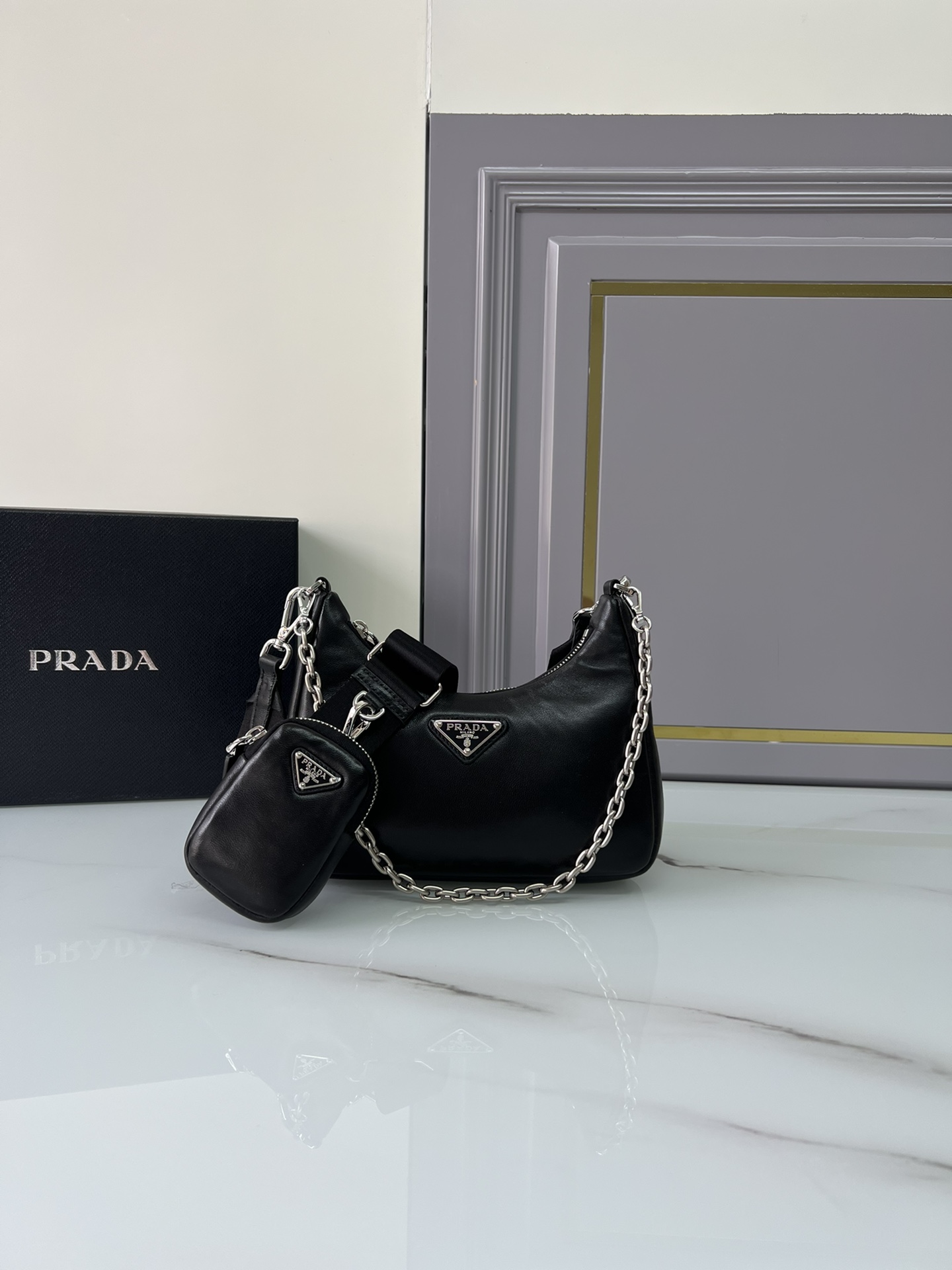 handbags prada 1BH204 22*18*6.5 - vstockx