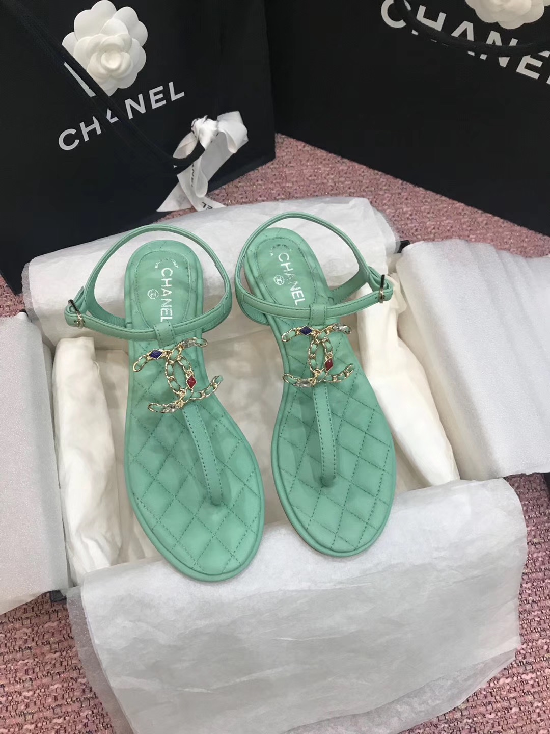 Chanel Slides 47 - vstockx