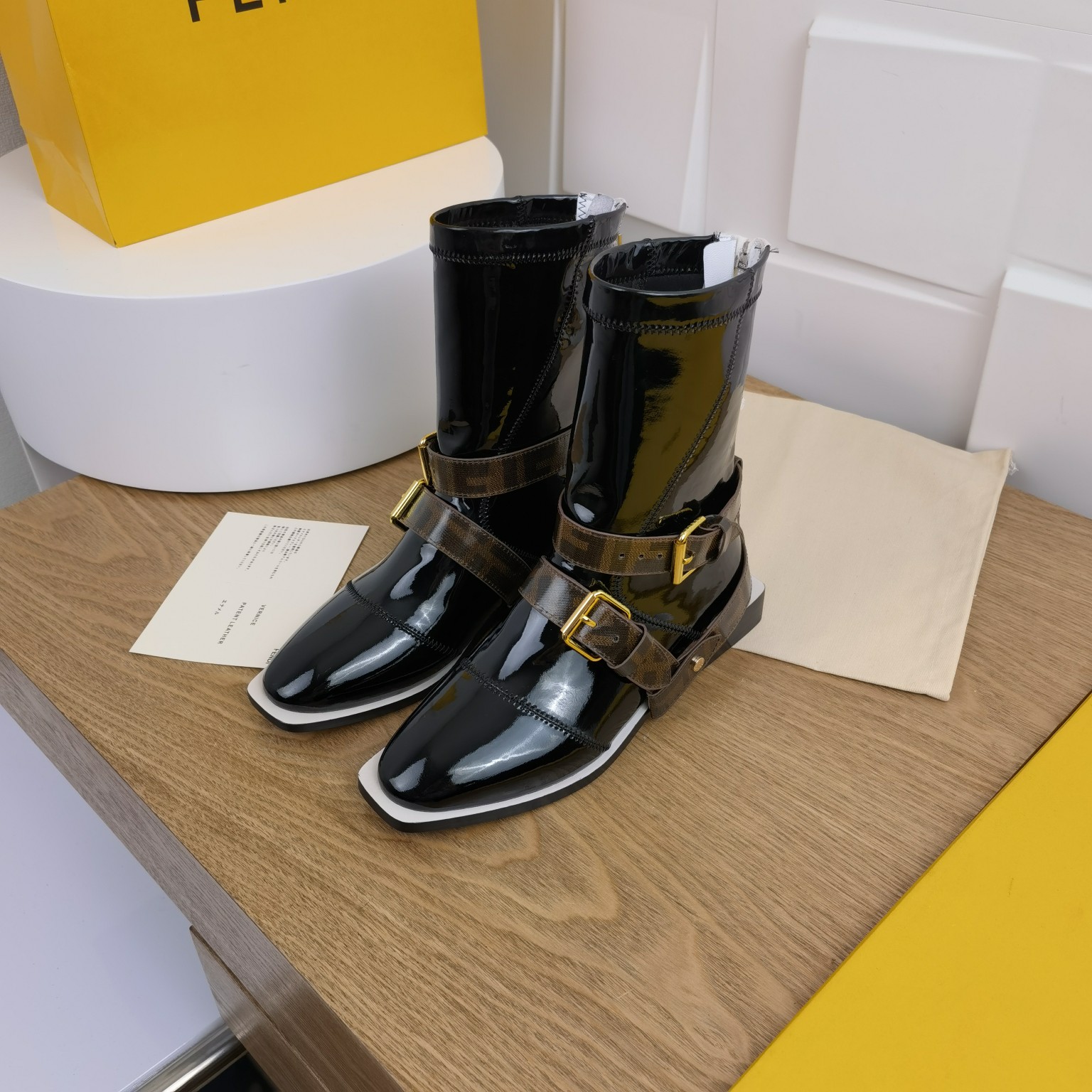 Fendi Boots 6 - vstockx