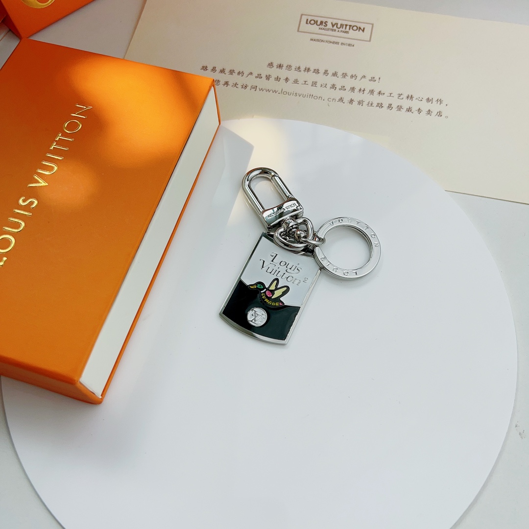 Jewelry Louis Vuitton 390 - vstockx