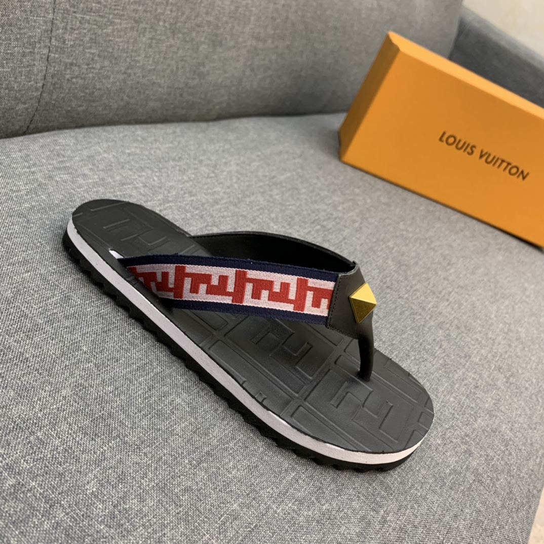 Fendi Slides 26 - vstockx