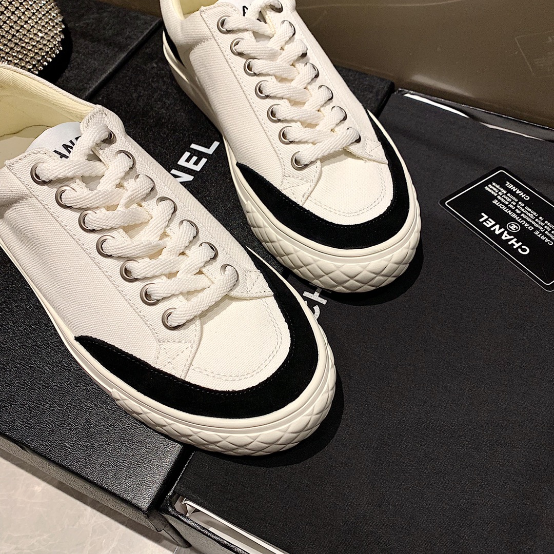 Chanel sneaker 1 - vstockx