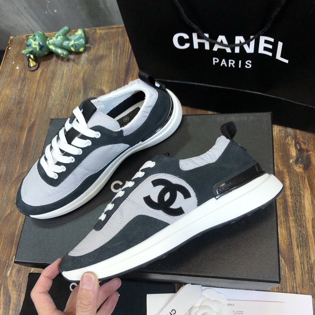 Chanel Fabric & Suede Calfskin Low Top Sneaker 32 - vstockx