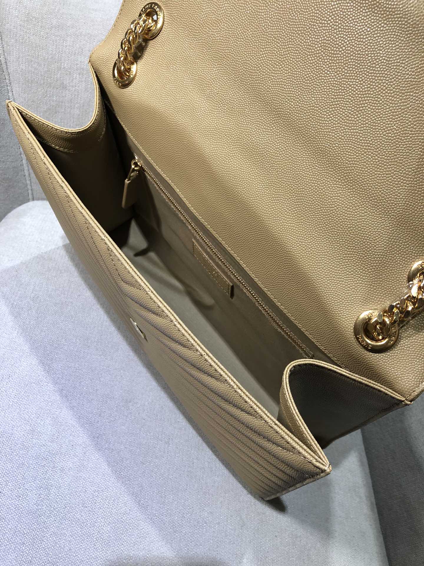 Handbags SAINT LAURENT 342023 size 31*2.5*21.5 cm - vstockx