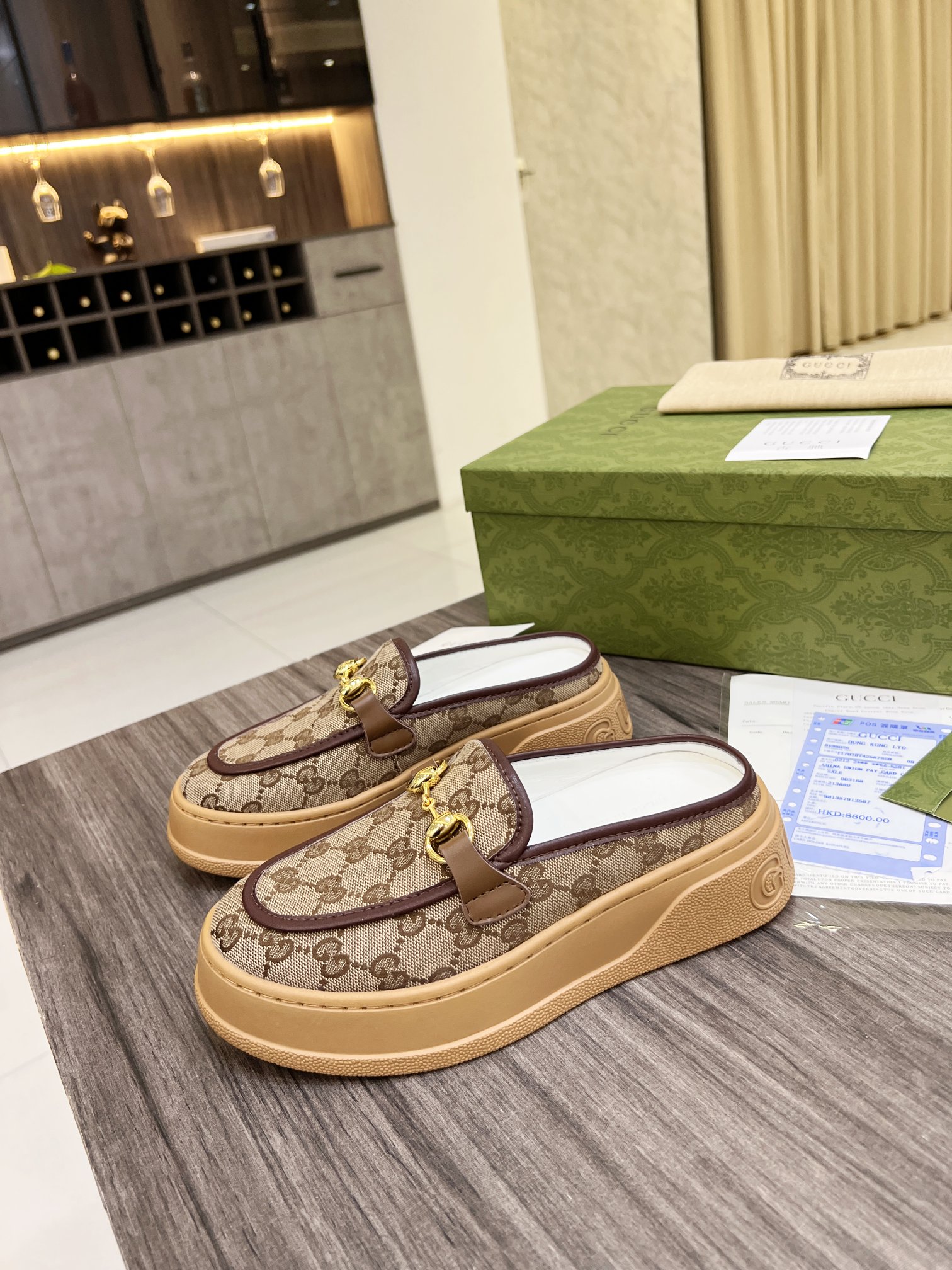 Gucci Women's WOMEN 6 - vstockx