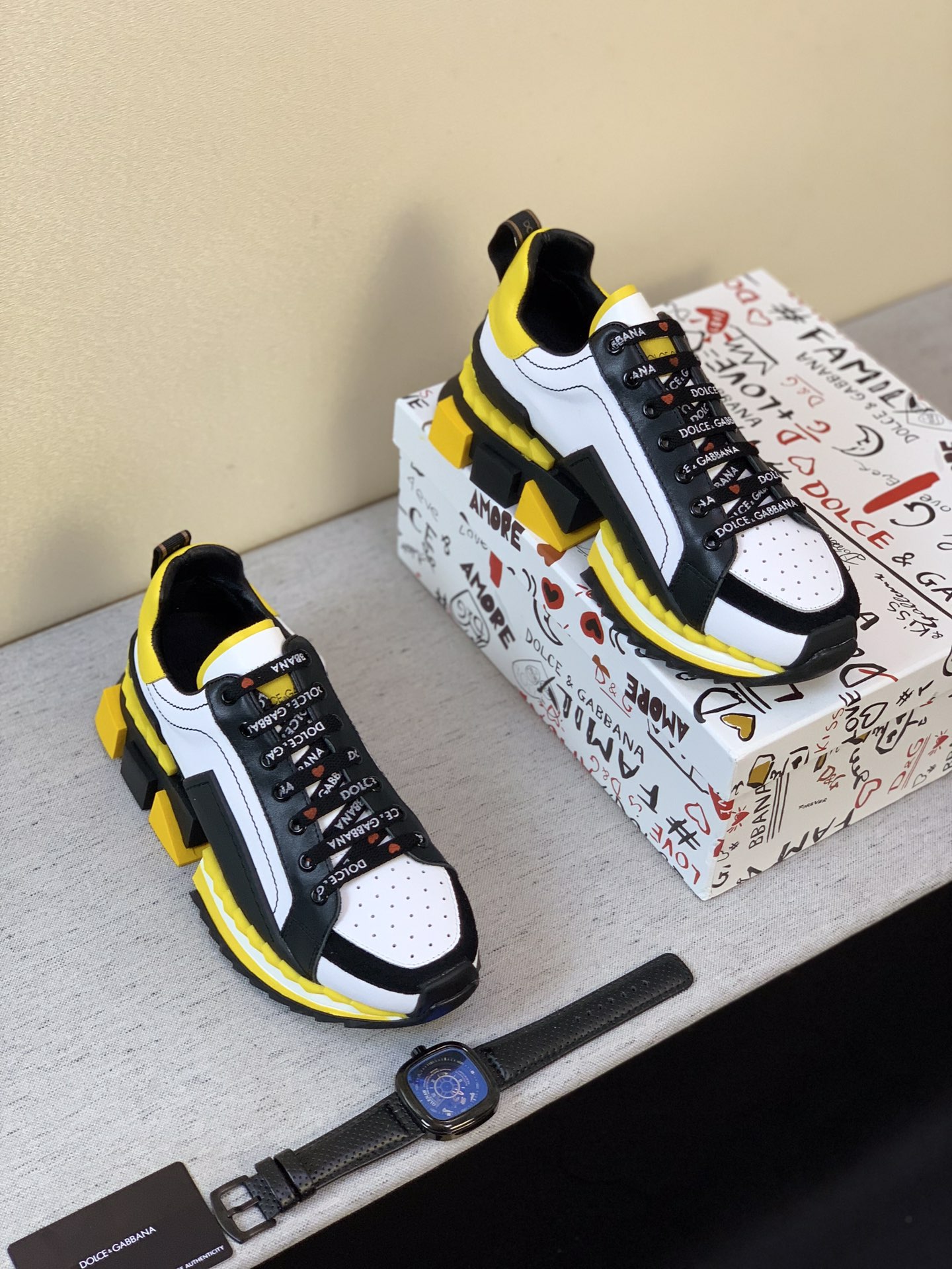 Dolce & Gabbana Low Tops Sneakers 30 - vstockx