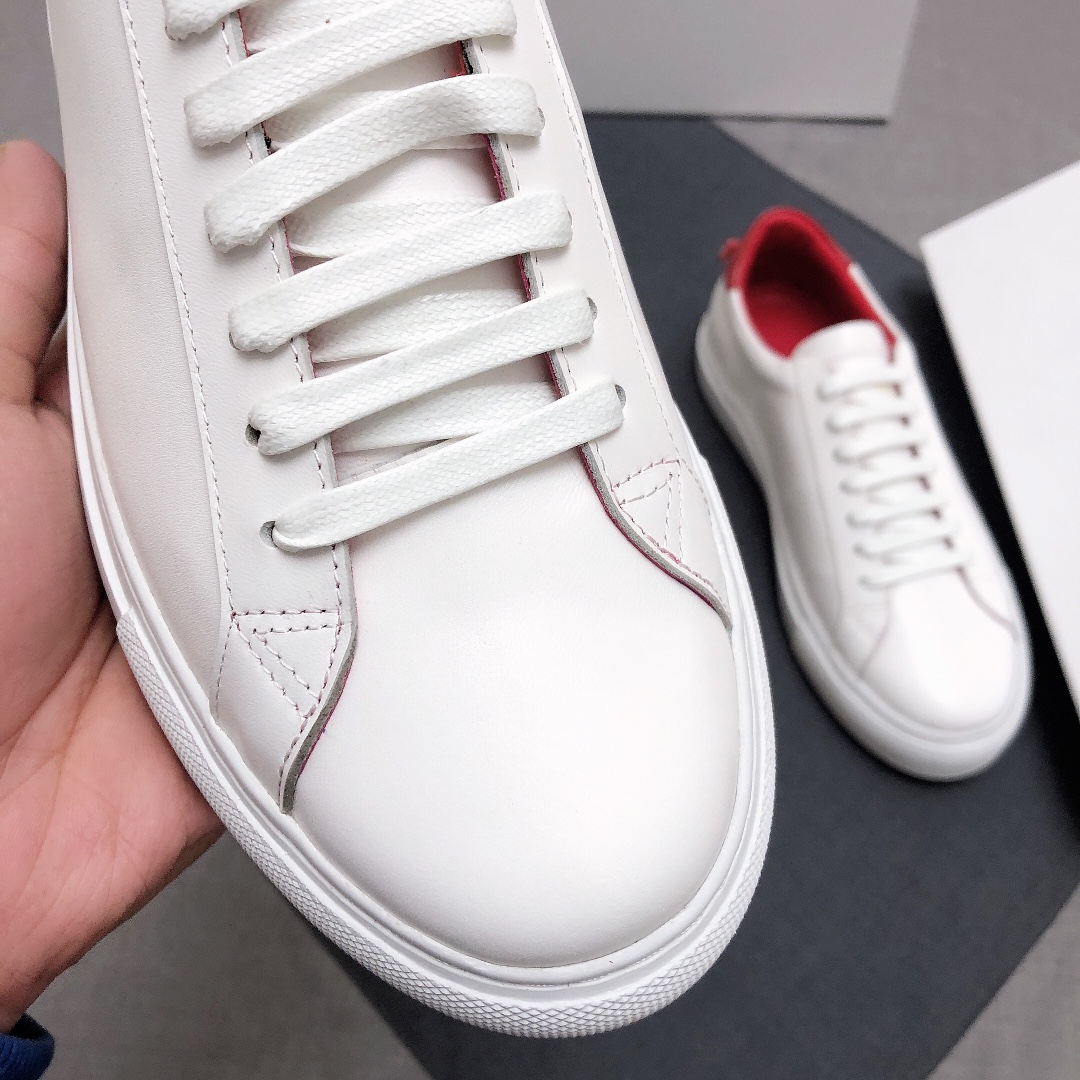 Givenchy Urban Street Logo-print Leather Sneakers 34 - vstockx