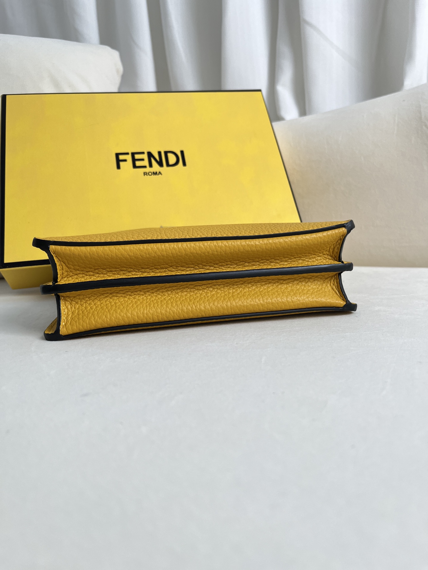 handbags FENDI 8066 size:21cm - vstockx