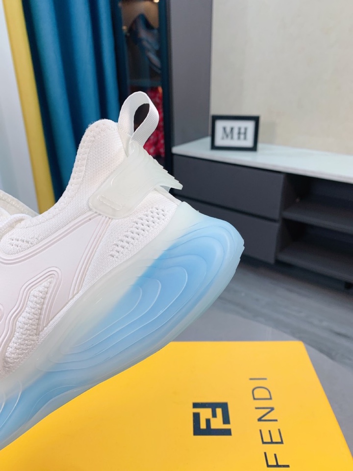 Fendi Low Top Sneakers 5 - vstockx