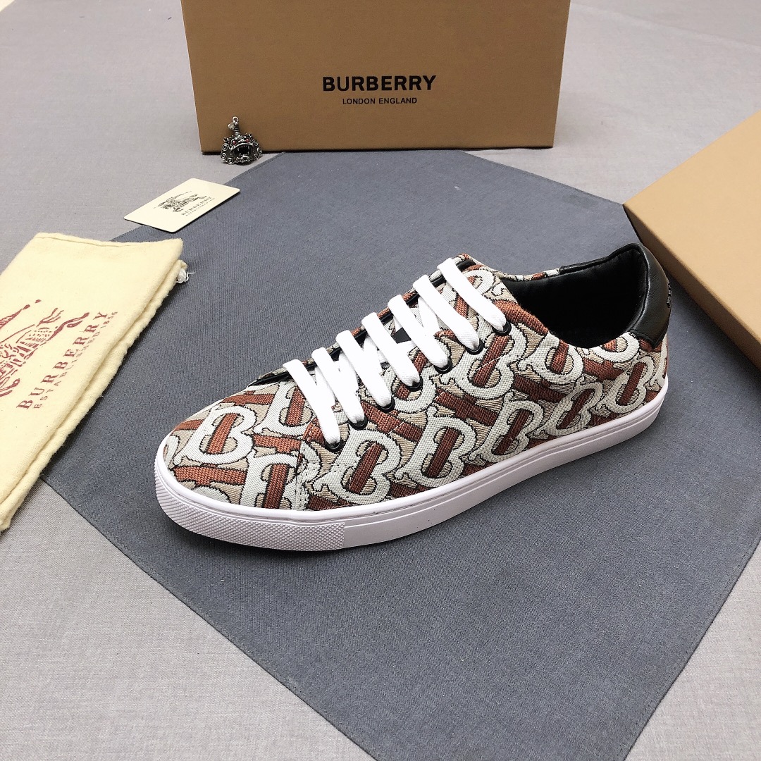 Burberry Perforated Check Sneaker 6 - vstockx