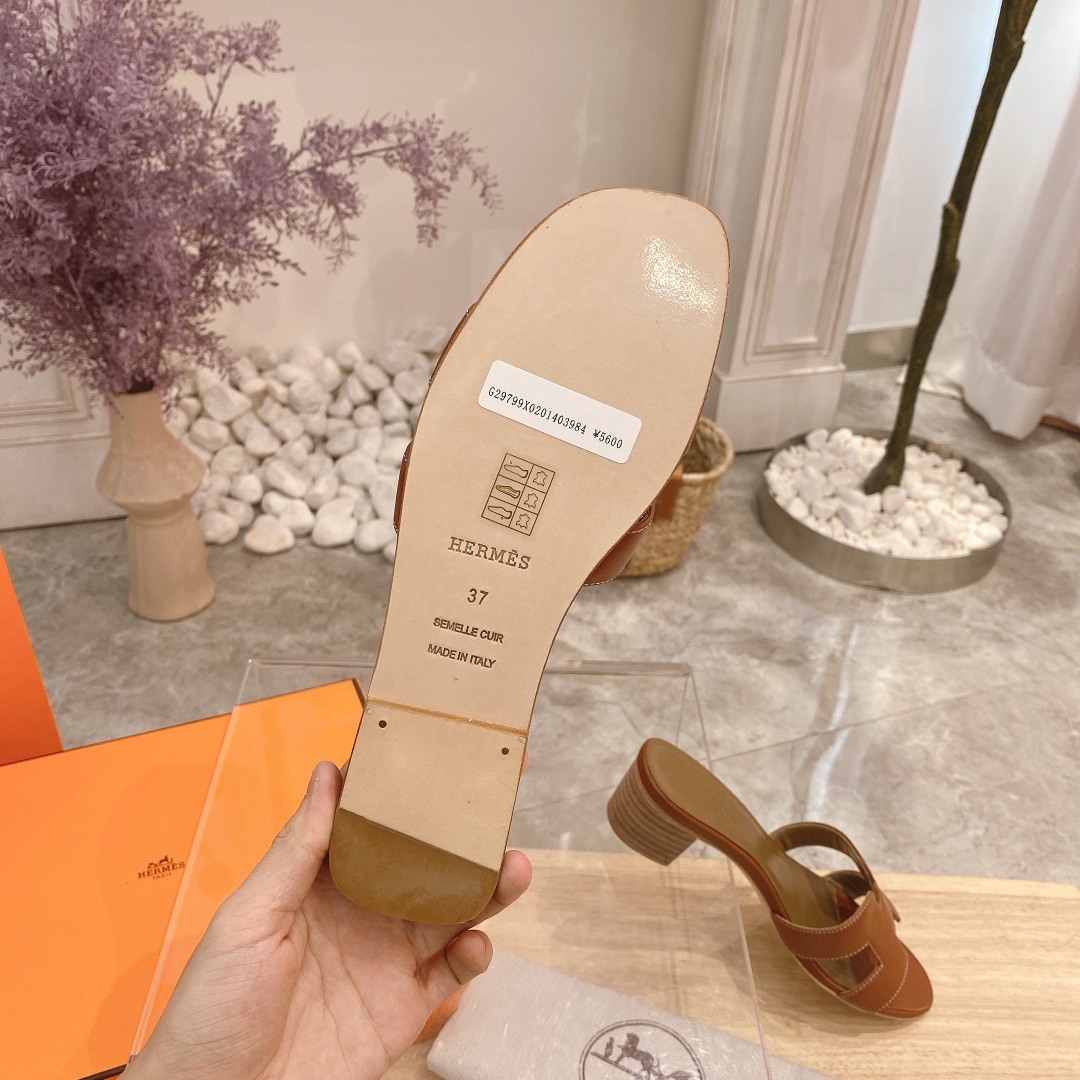 Hermes Sandals 57 - vstockx