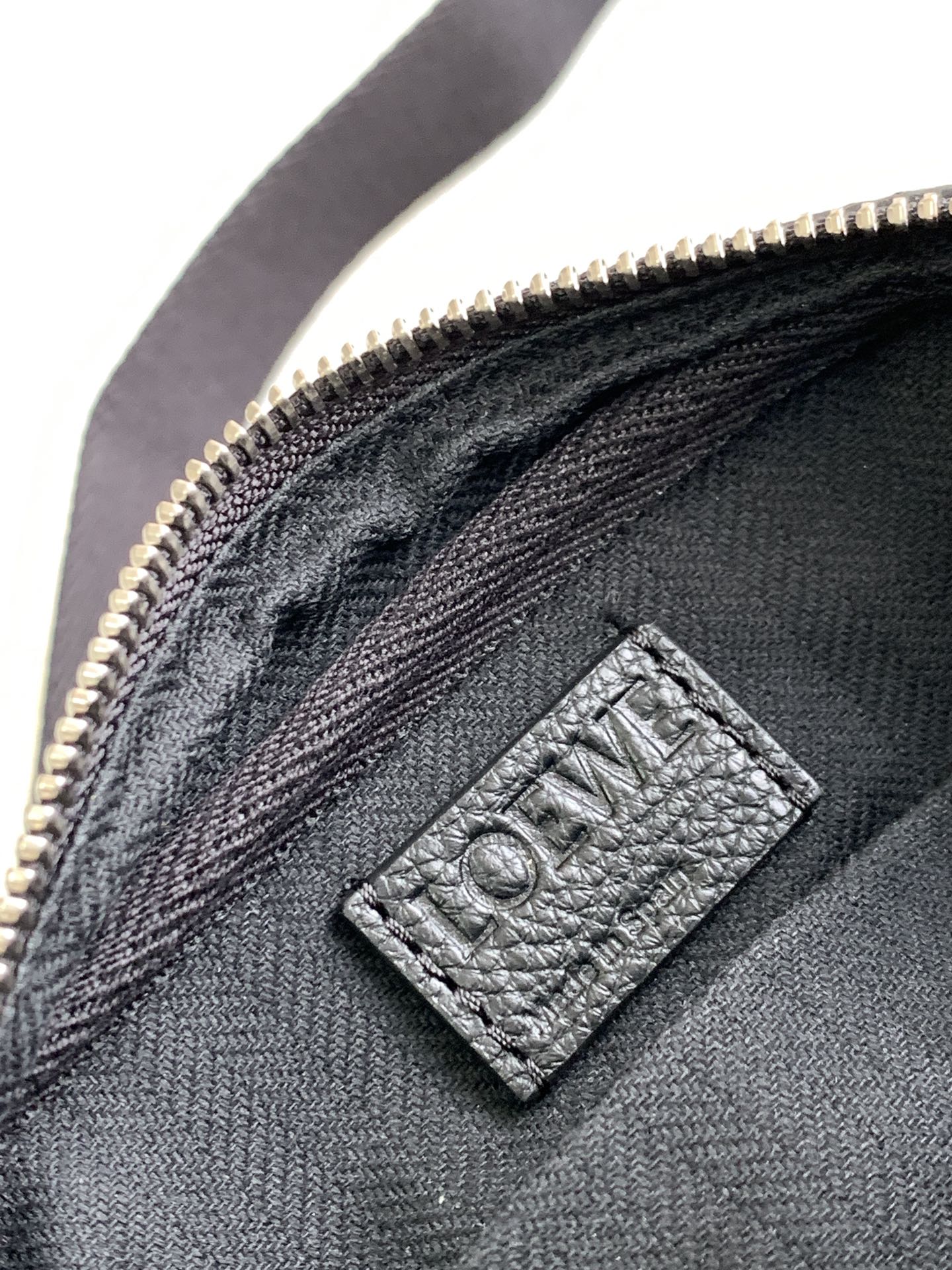 Handbags LOEWE Military Crossbody 11355 size:14*19*8 cm - vstockx