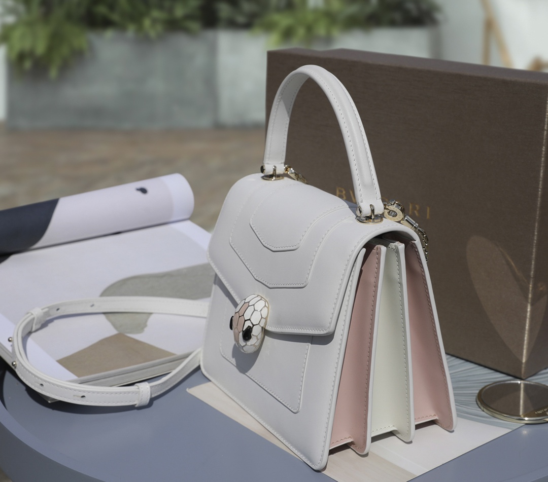 Handbags Bvlgari 24791050 size:18*15*9.5 cm - vstockx