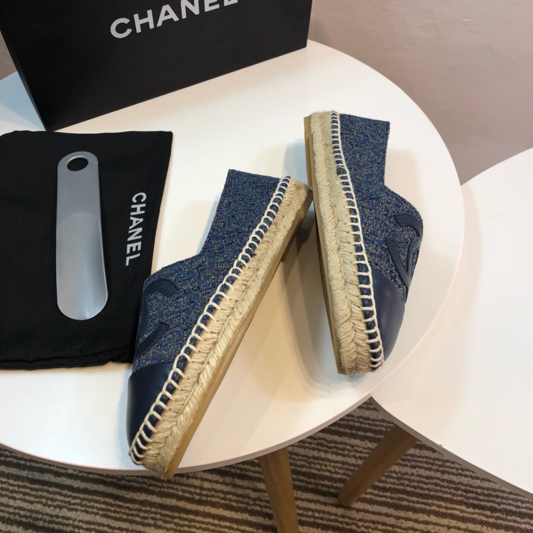 Chanel Loafers 35 - vstockx