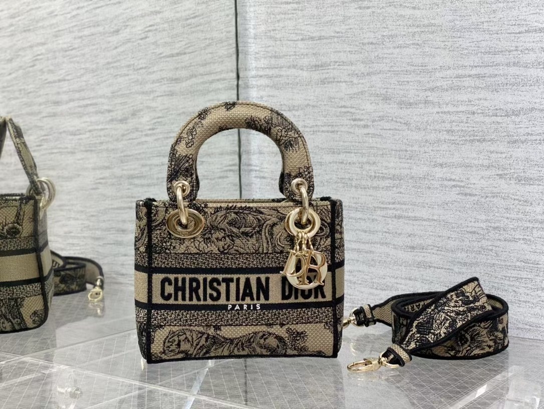 Handbags Dior 6603 size:17cm - vstockx