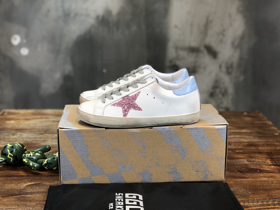 Golden Goose Superstar distressed-finish sneakers 2 - vstockx