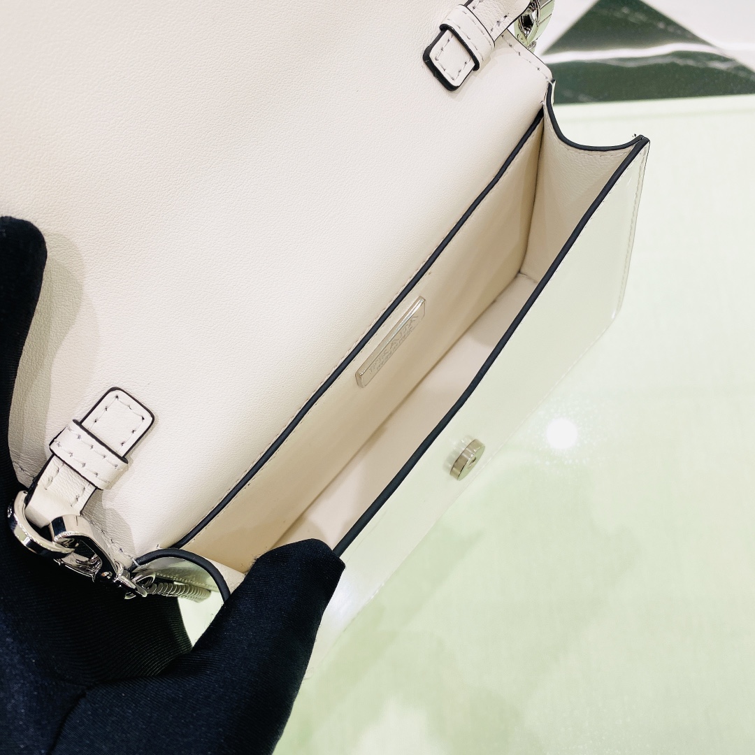 handbags prada 1BH189 size:17*9.5*3.5 - vstockx