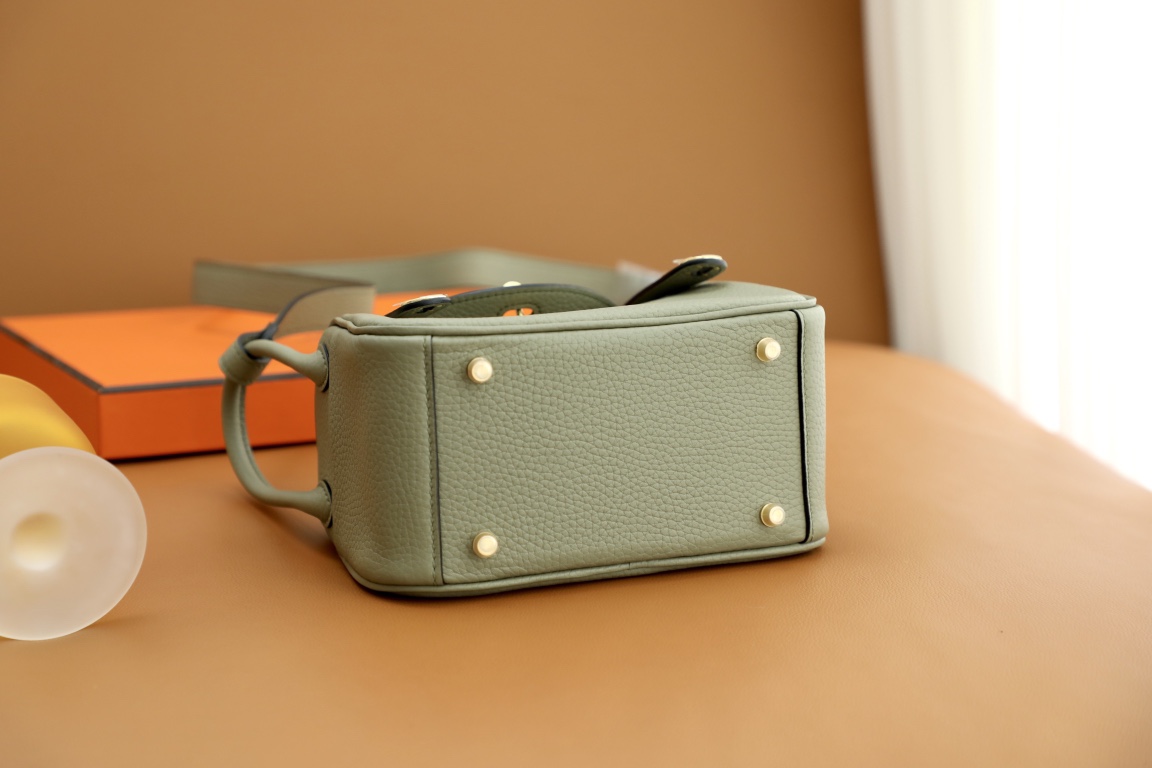 Handbags Hermes Lindy mini tc - vstockx