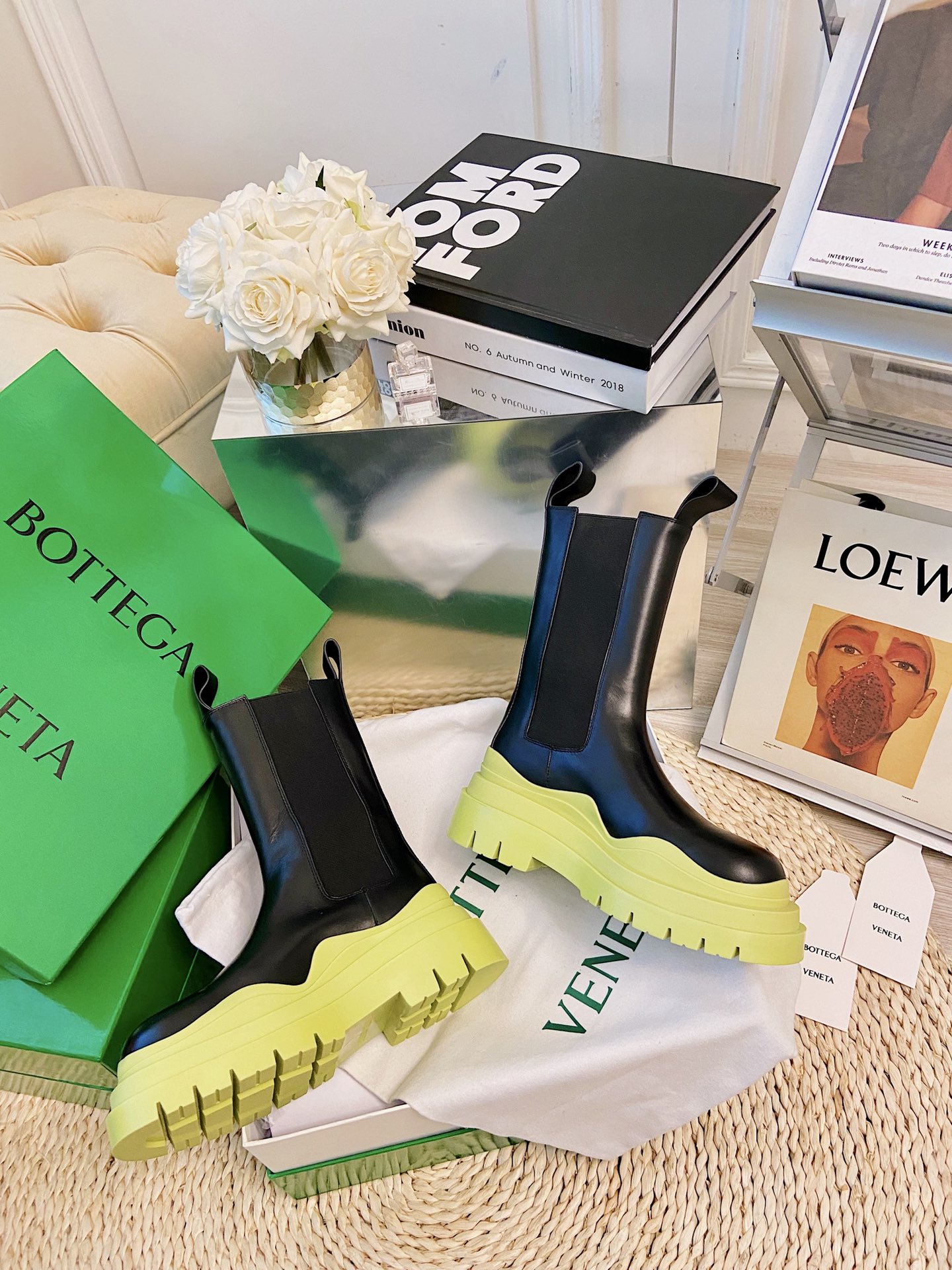 Bottega Veneta Boots 32 - vstockx