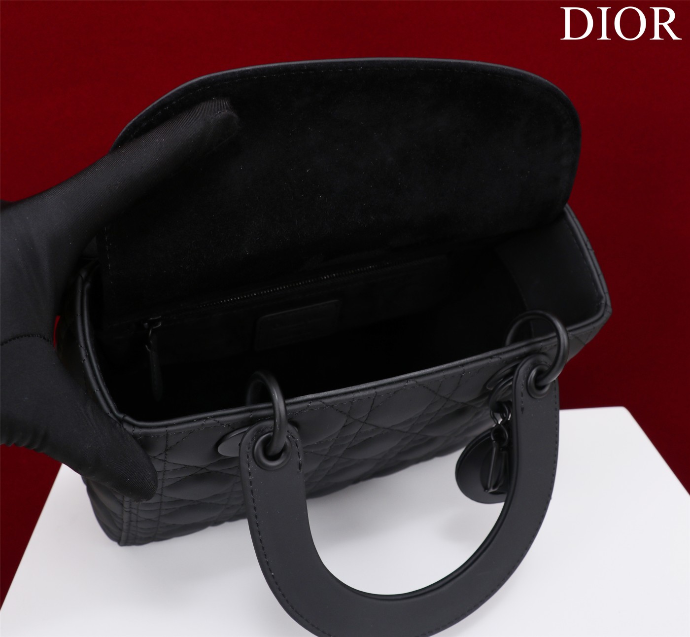 Handbag Dior M0565 size 32*24*12 cm - vstockx