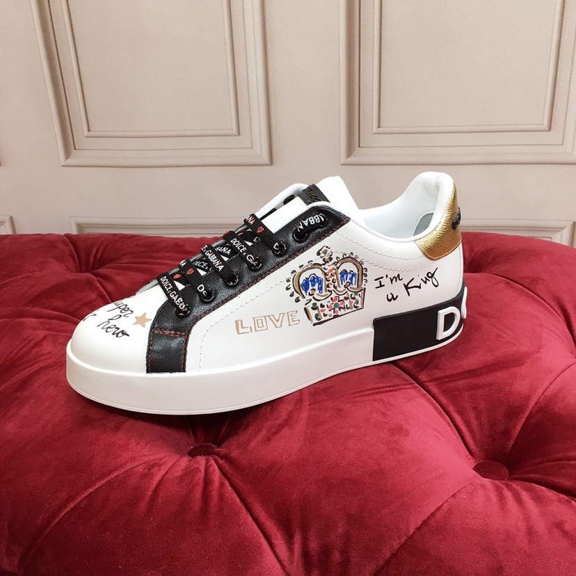Dolce & Gabbana Low Tops Sneakers 139 - vstockx