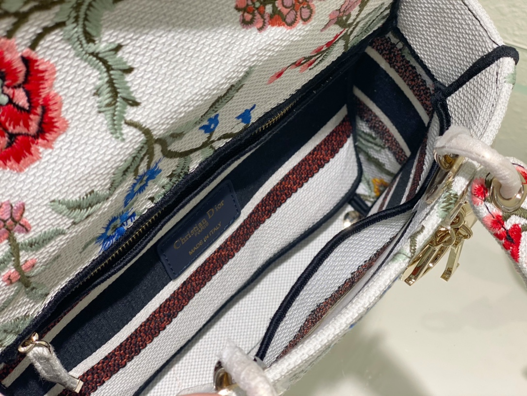 Handbag Dior 6605 size 24 x 20 x 11 cm - vstockx