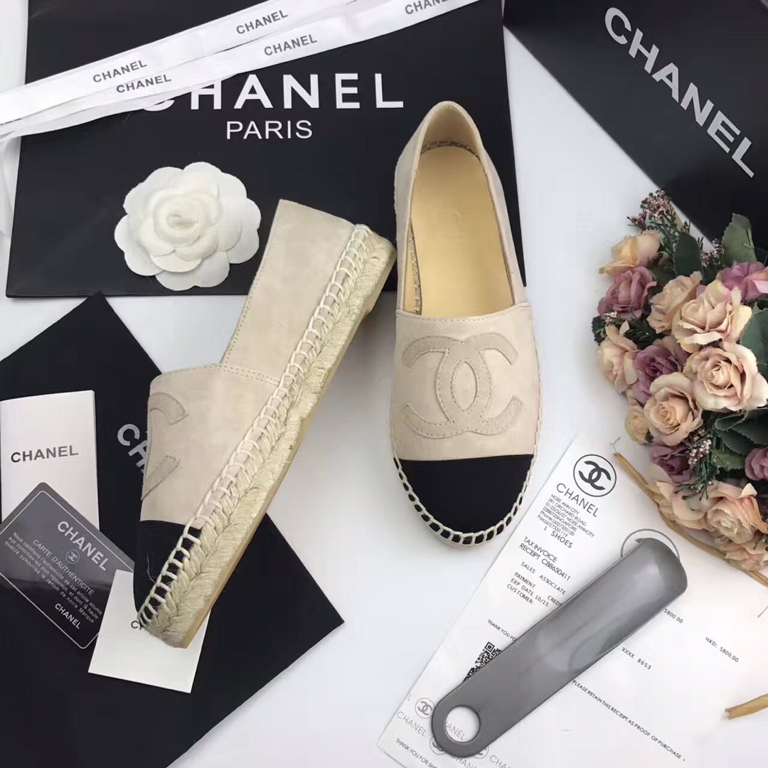 Chanel Loafers 21 - vstockx