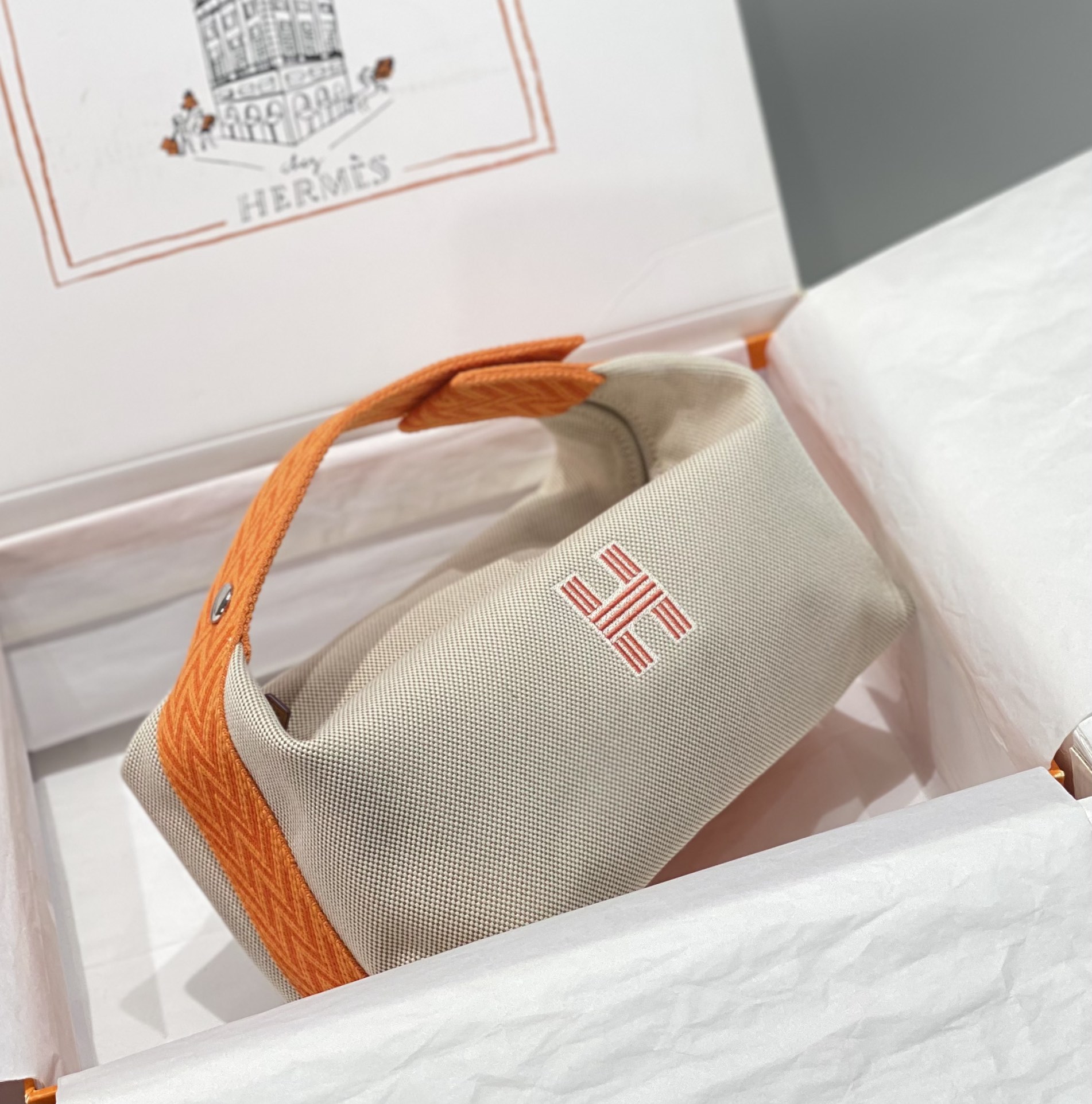 Handbags Hermes  -- size:25*21*14 cm - vstockx