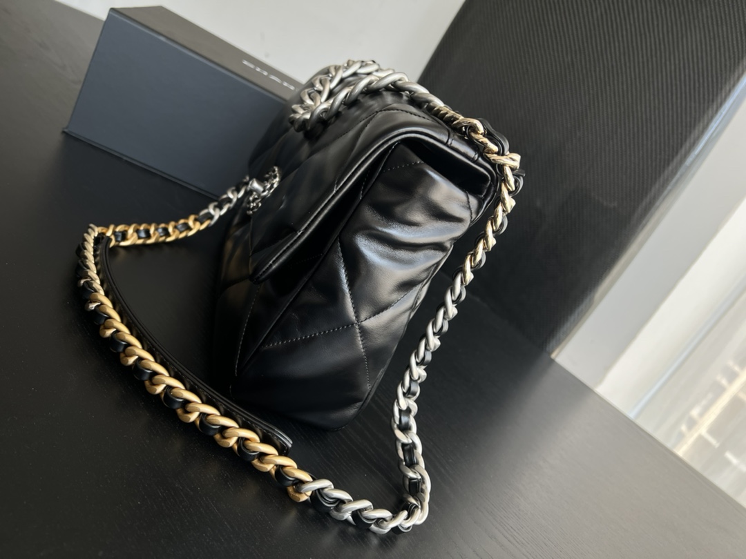 Handbag Chanel 1160 size 26cmx16cmx9 cm - vstockx
