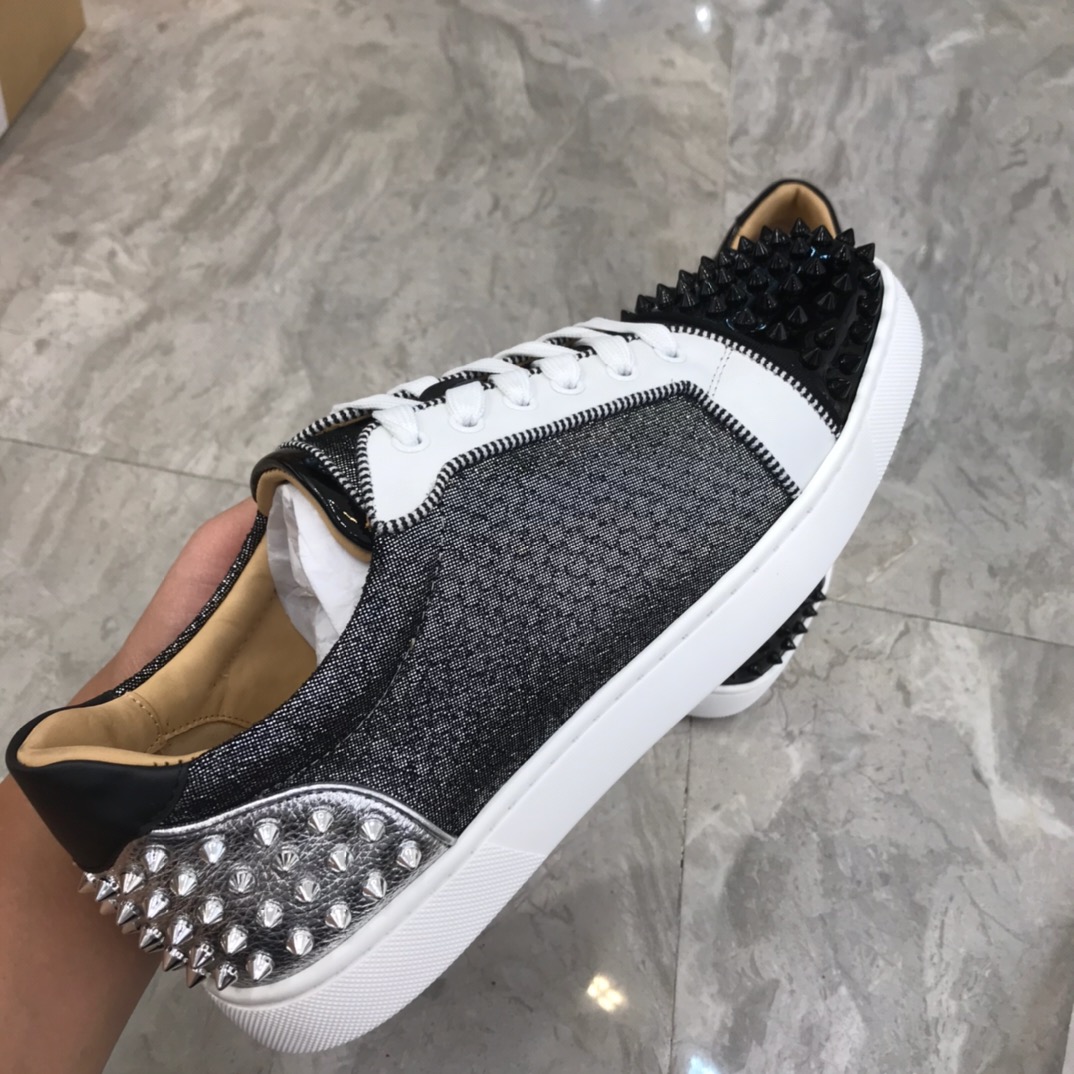 Christian Louboutin Louis Junior Spikes Orlato Flat Sneakers 50 - vstockx